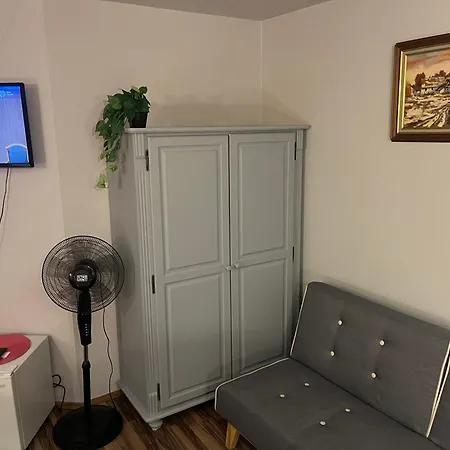 Bed & Breakfast Kuruc Panzio Kossuth Utca 25e Tarpa